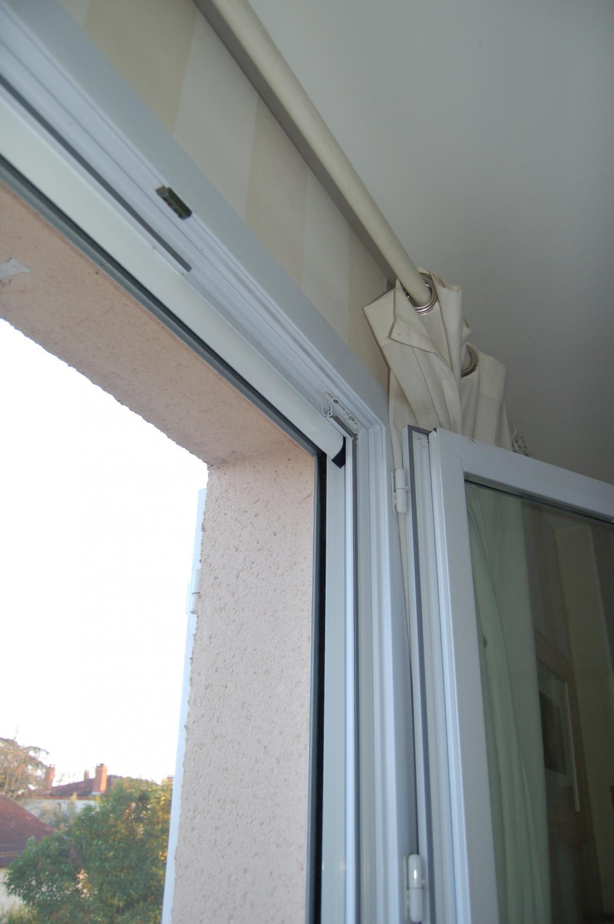 Moustiquaire enroulable